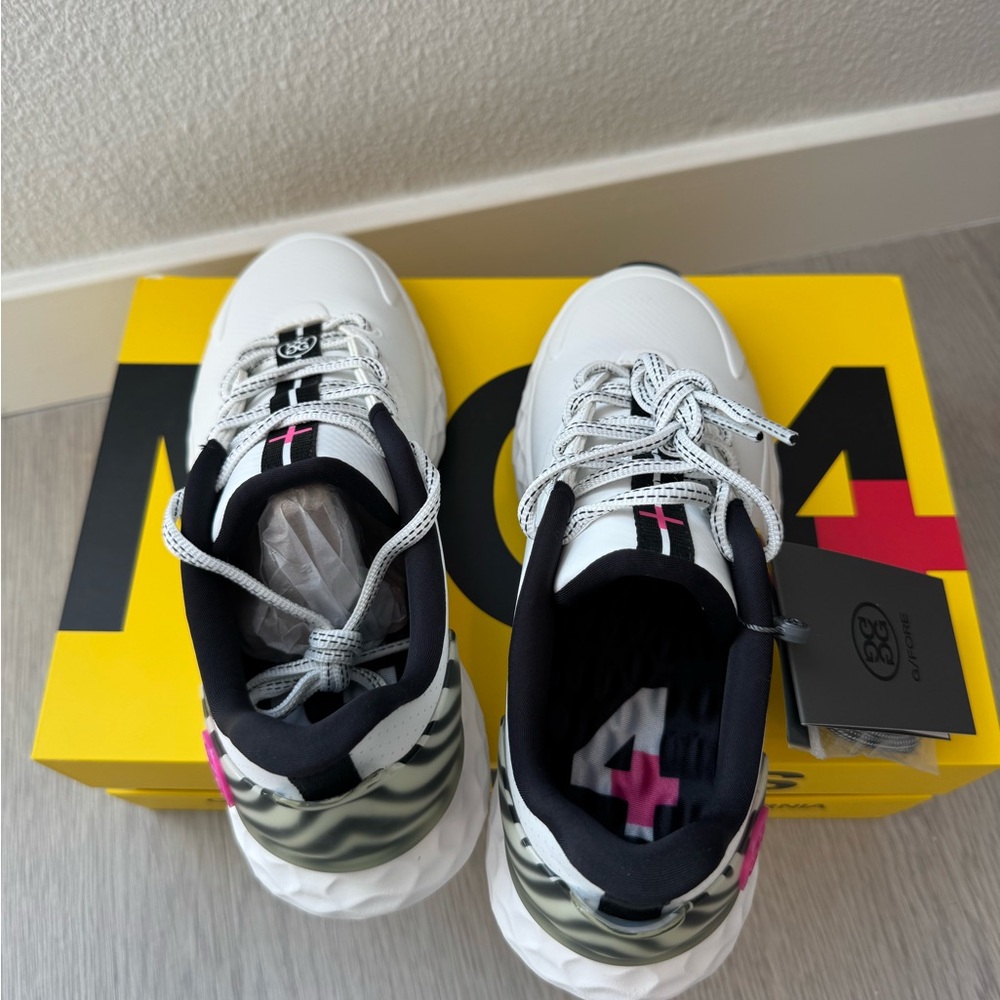 Women Golf Shoes - Picture 6 of 6